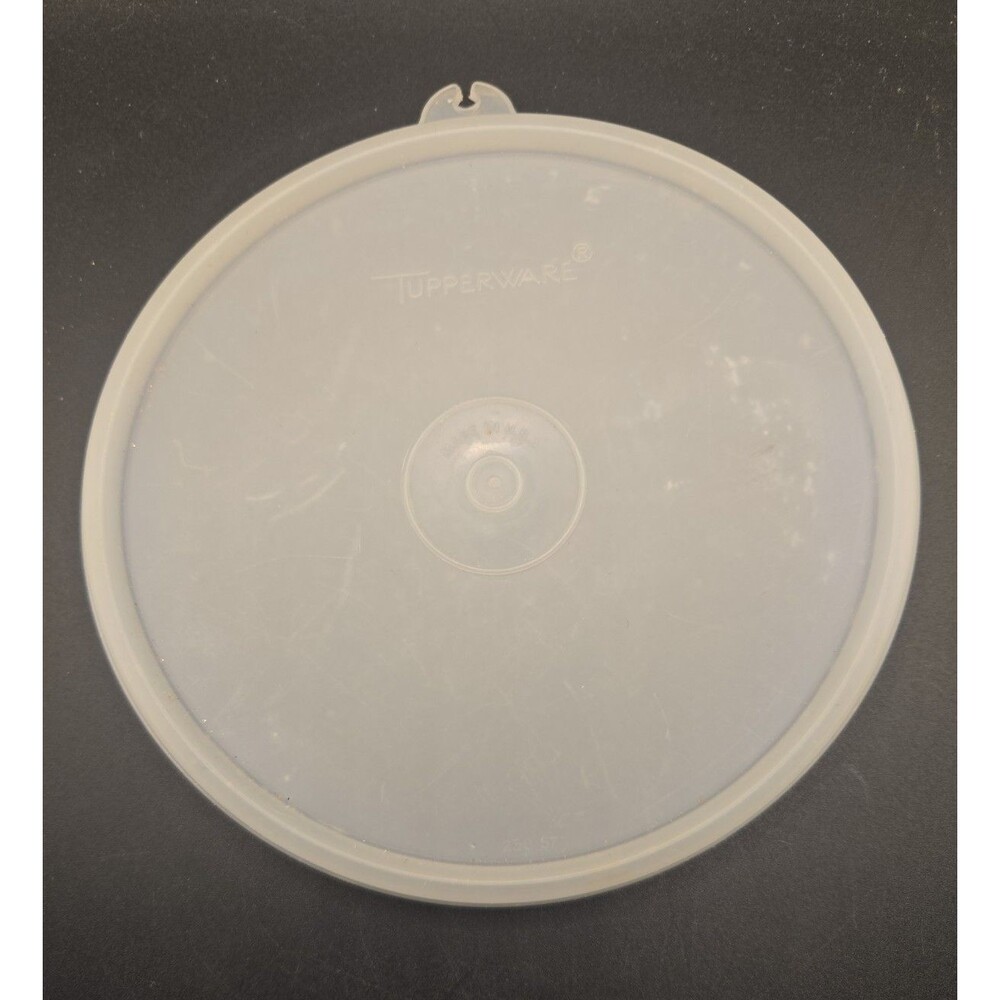 Vintage TUPPERWARE 238 5 1/2" Replacement Lid (B Tab)